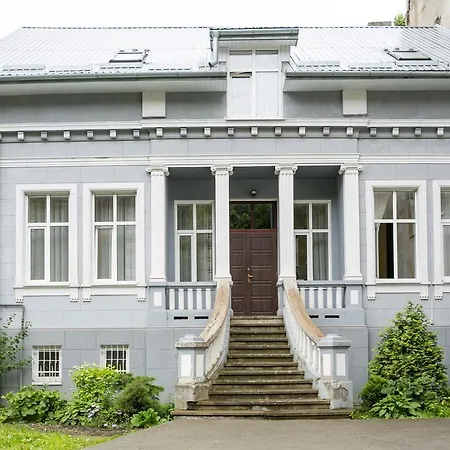 Lägenhetshotell Fedkovycha 3*