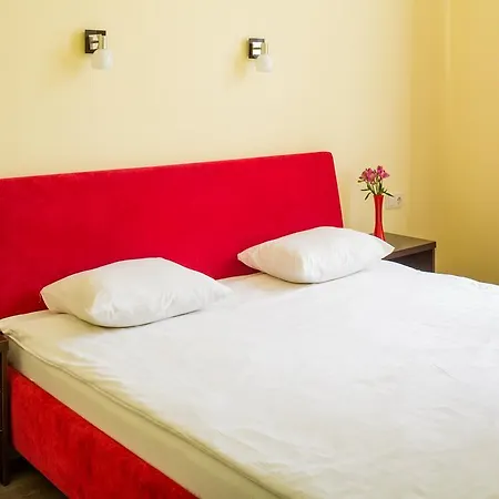 Lägenhetshotell Fedkovycha 3*